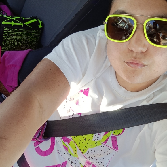 Meet your Posher, Tiffany - Picture 5 of 5